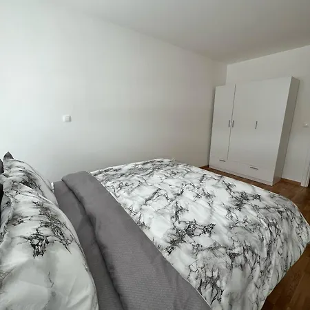 Apartment Stan Na Dan